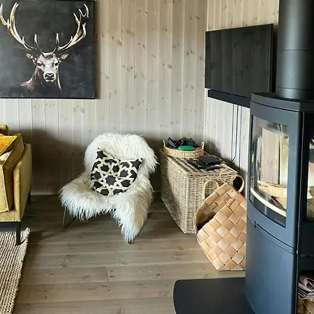 Sunny With Panoramic Views At Golsfjellet Сasa de vacaciones