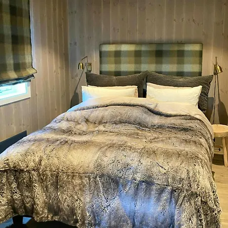 Semesterbostad Sunny With Panoramic Views At Golsfjellet Sanderstolen